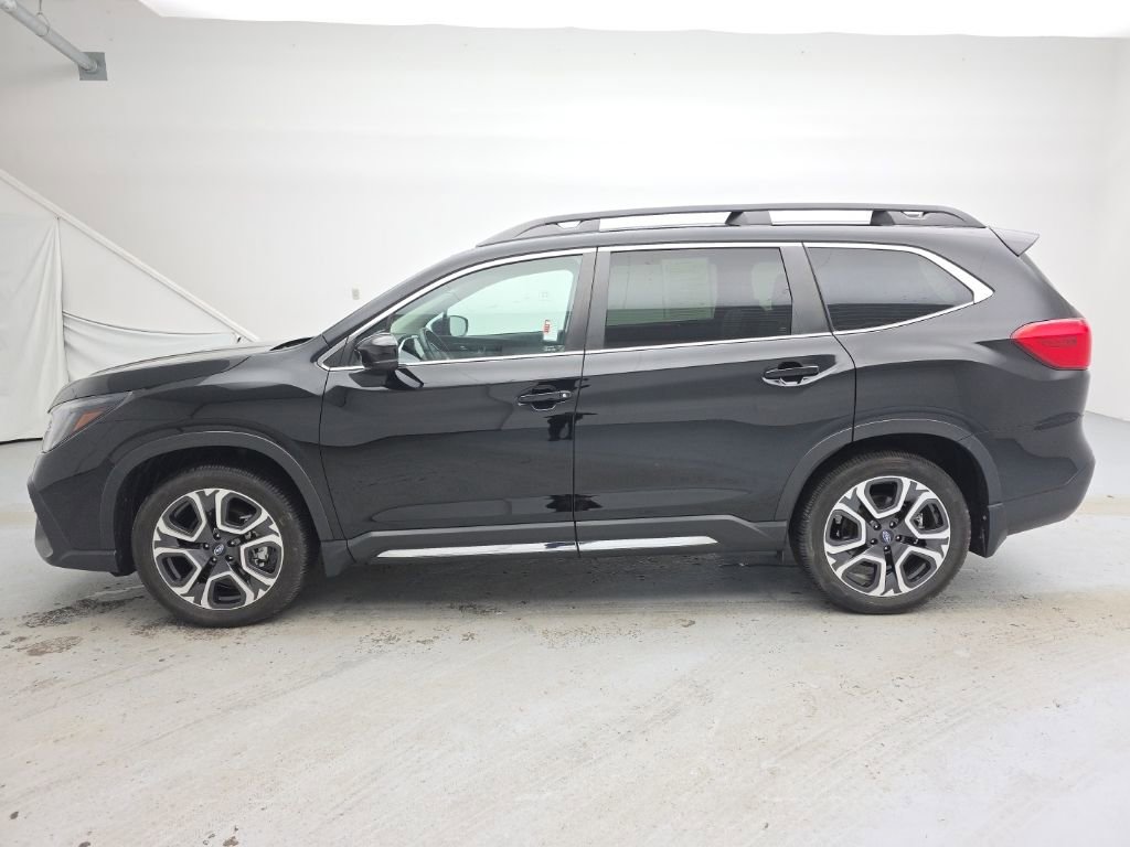 Used 2024 Subaru Ascent Limited image 7