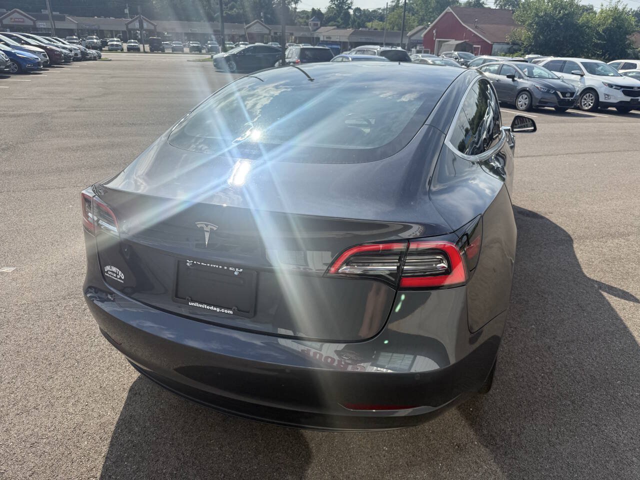 Used 2019 Tesla Model 3 Standard Range Plus RWD image 8