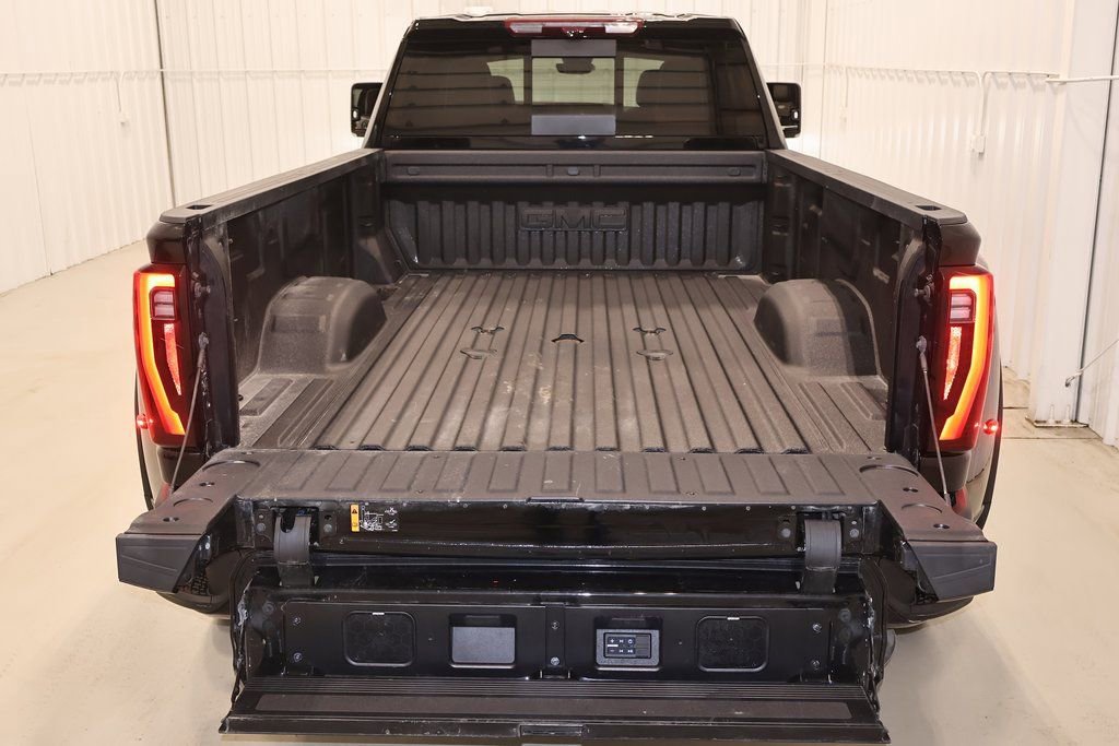 Used 2026 GMC Sierra 3500 Denali Ultimate image 43