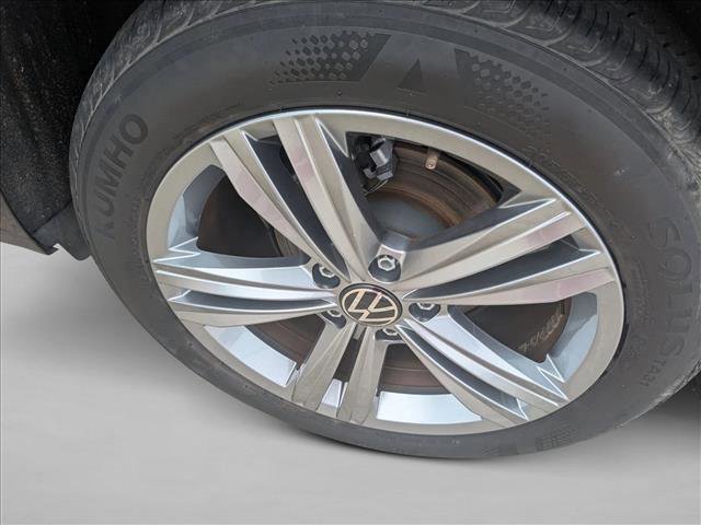 Used 2024 Volkswagen Jetta SE FWD image 18