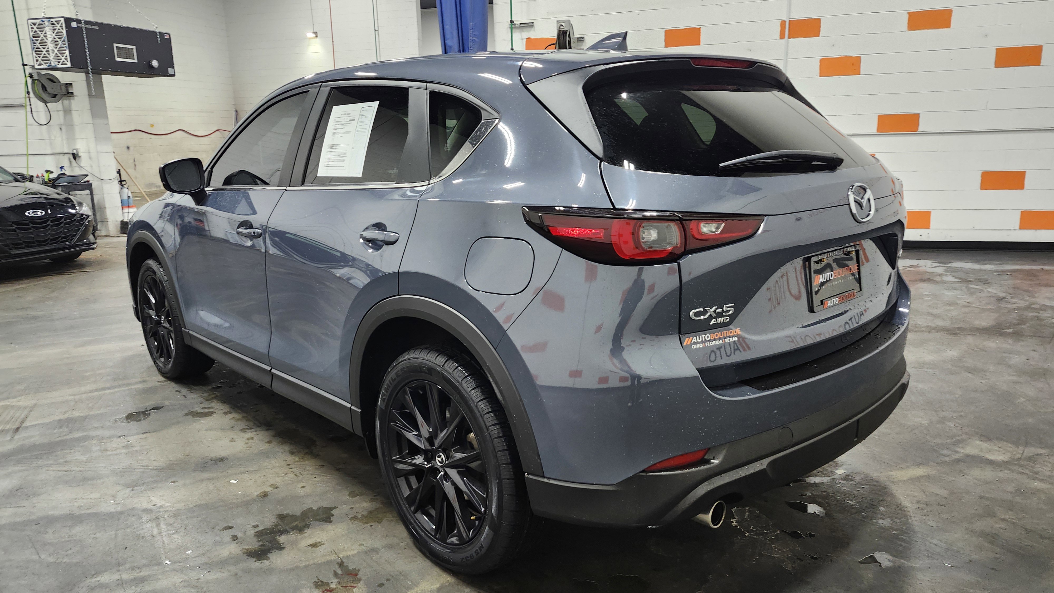 Used 2024 MAZDA CX-5 Carbon Edition image 17