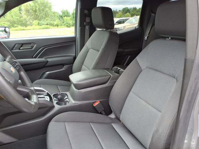 Used 2024 Chevrolet Colorado W/T AWD/4WD image 13