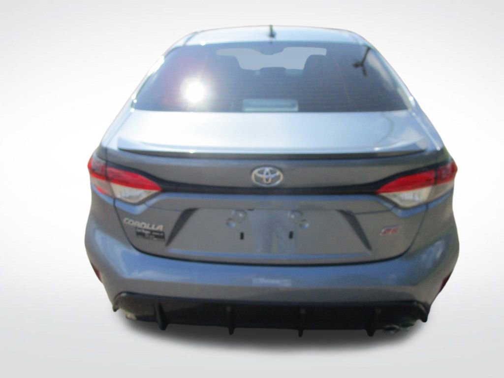 Used 2024 Toyota Corolla SE image 8