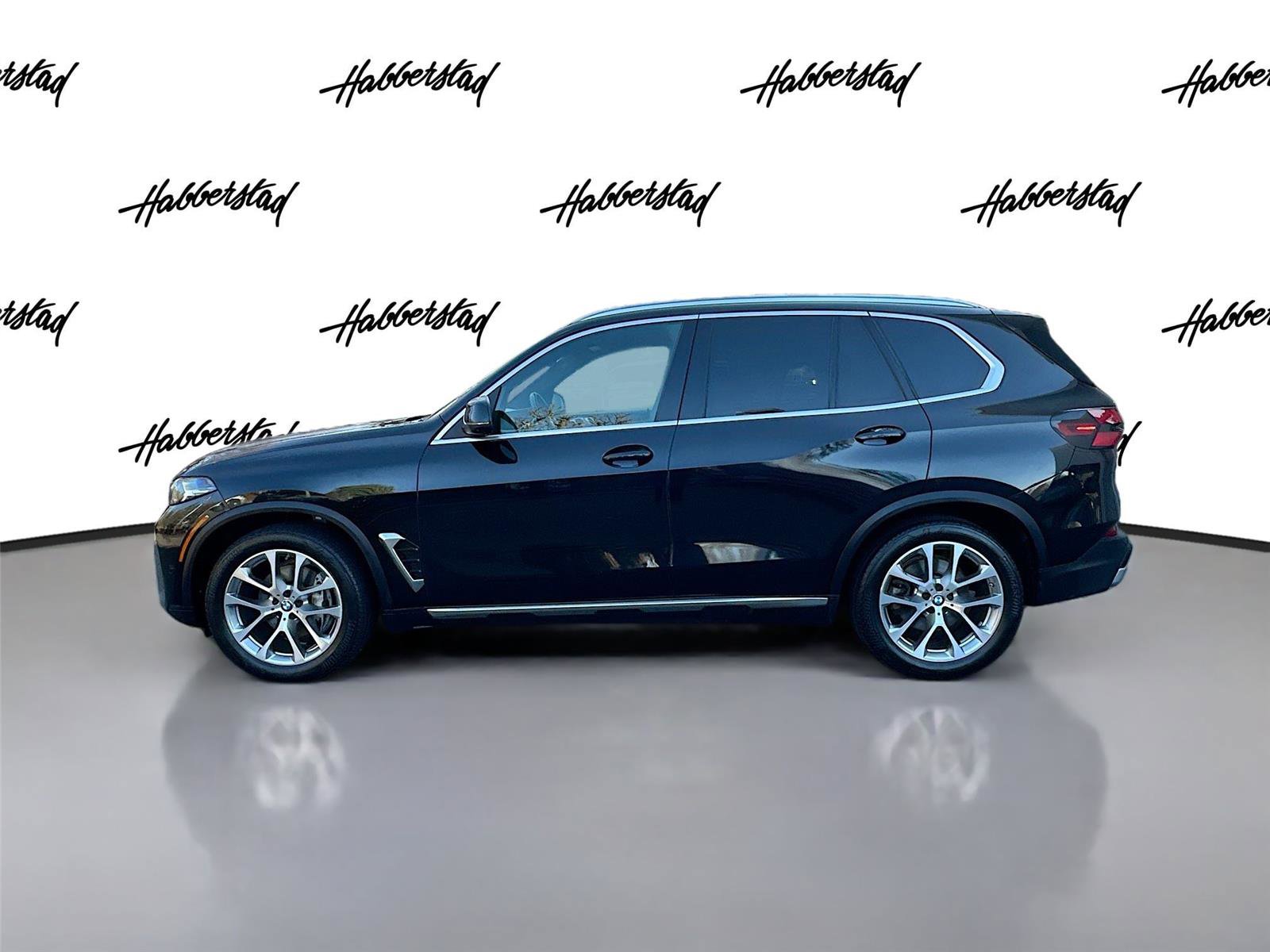 Certified 2024 BMW X5 xDrive40i w/ Parking Assistance Package image 8