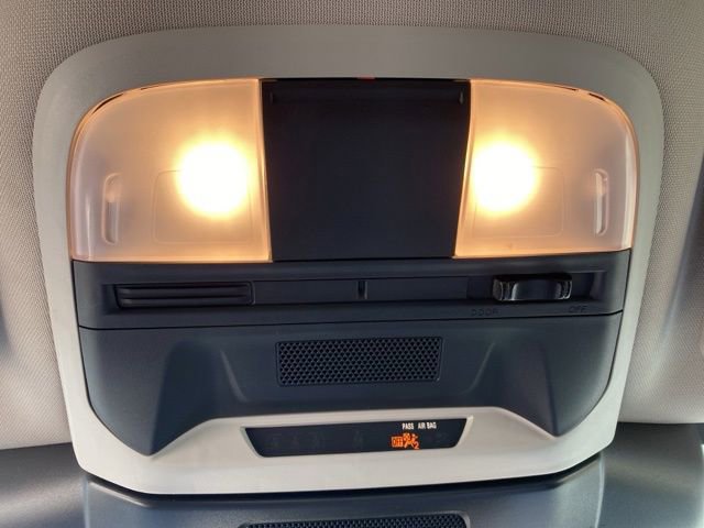 Used 2024 Subaru Crosstrek 2.0i image 16