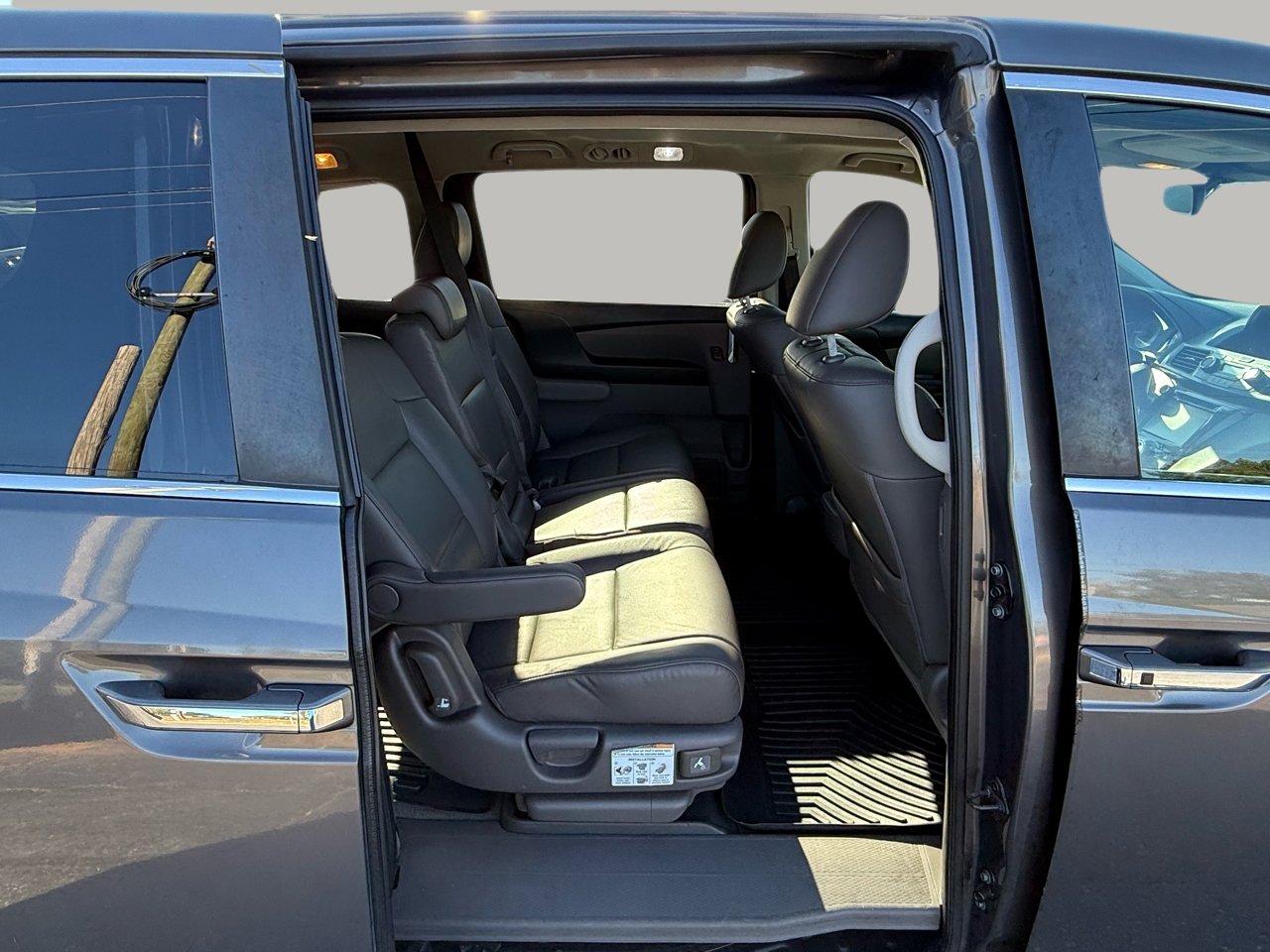 Used 2015 Honda Odyssey EX-L image 26