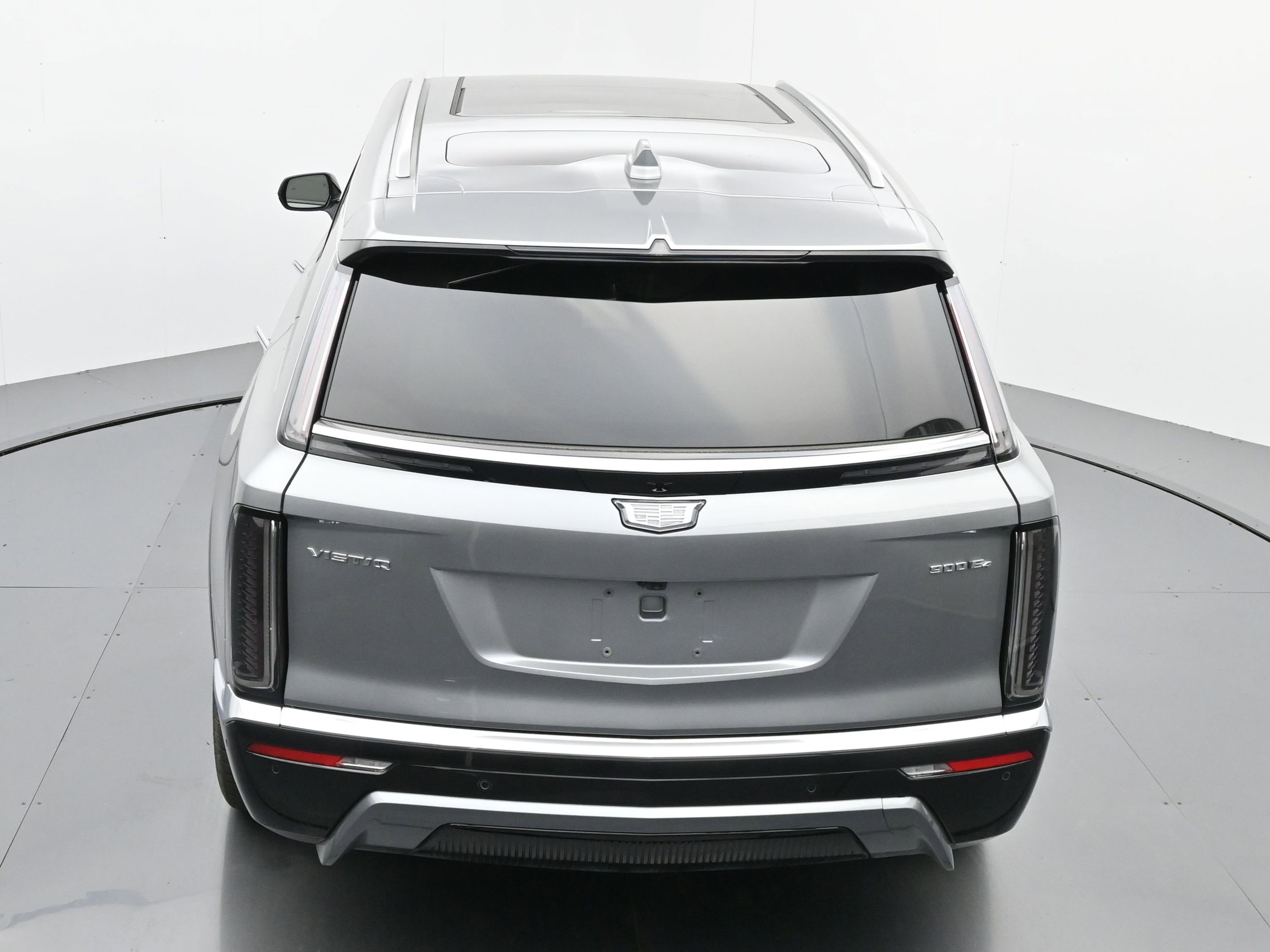 New 2026 Cadillac Vistiq Premium Luxury w/ LPO, Floor Liner Package image 26