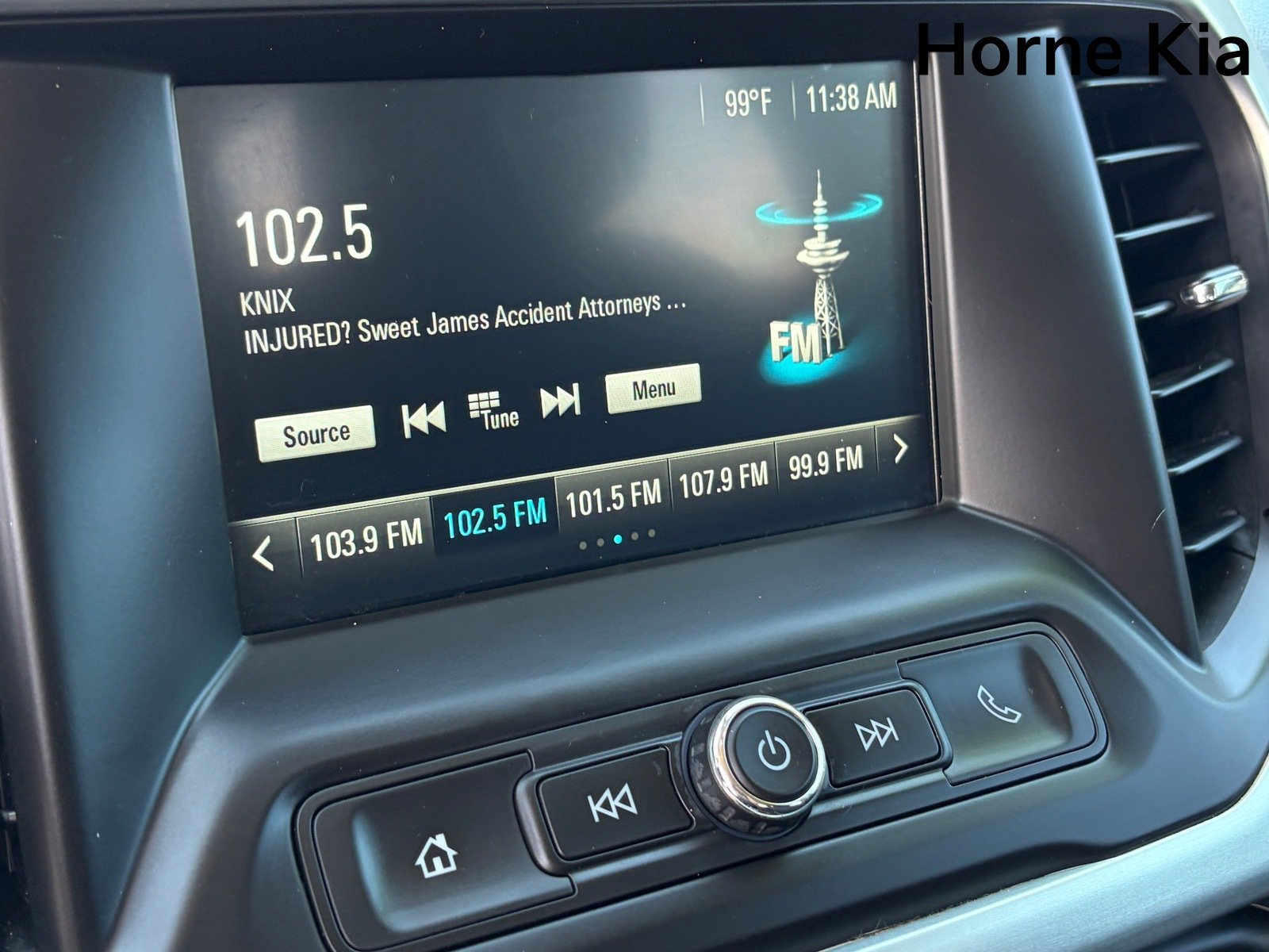 Used 2018 GMC Acadia SLE FWD image 23