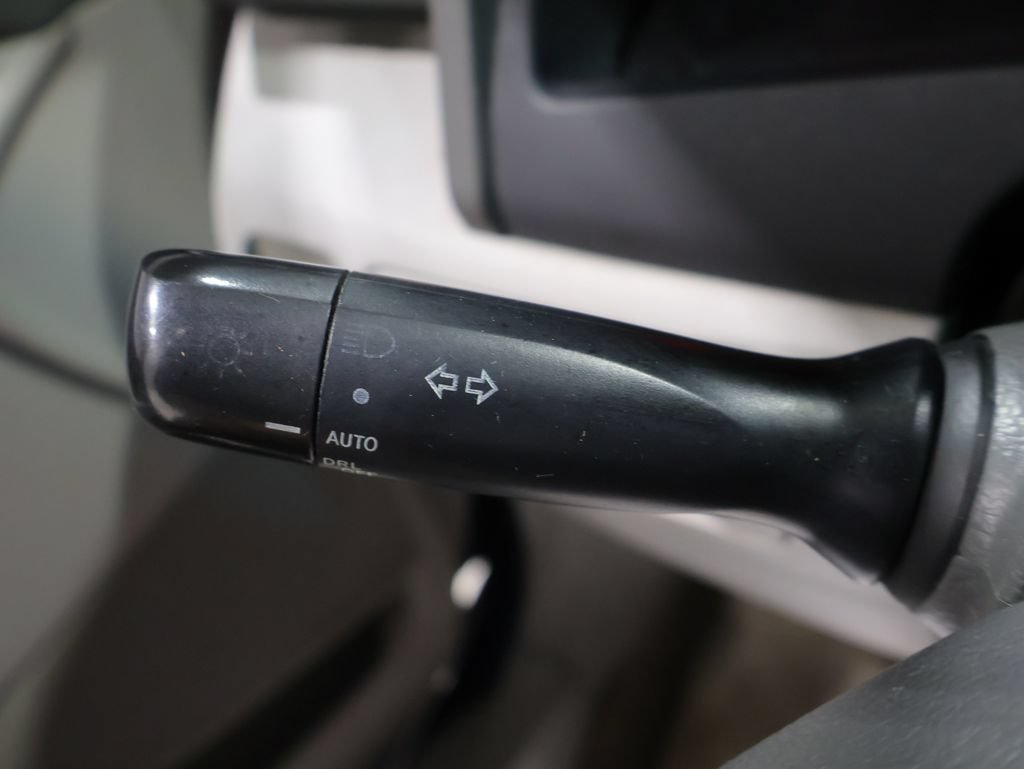 Used 2009 Toyota Camry FWD image 27