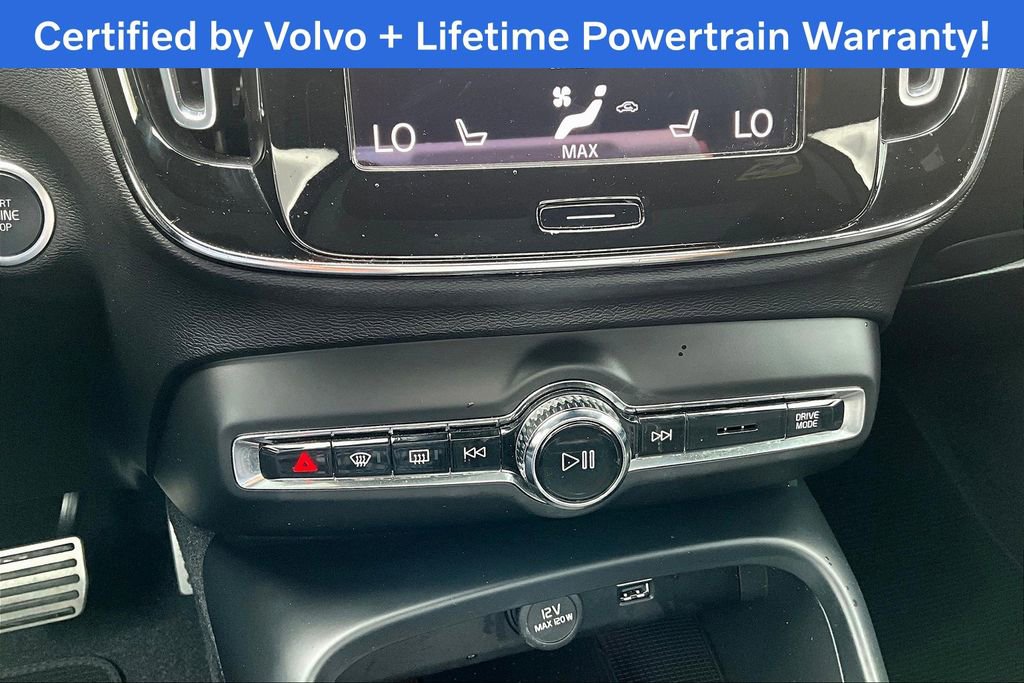 Used 2022 Volvo XC40 T5 R-Design image 40