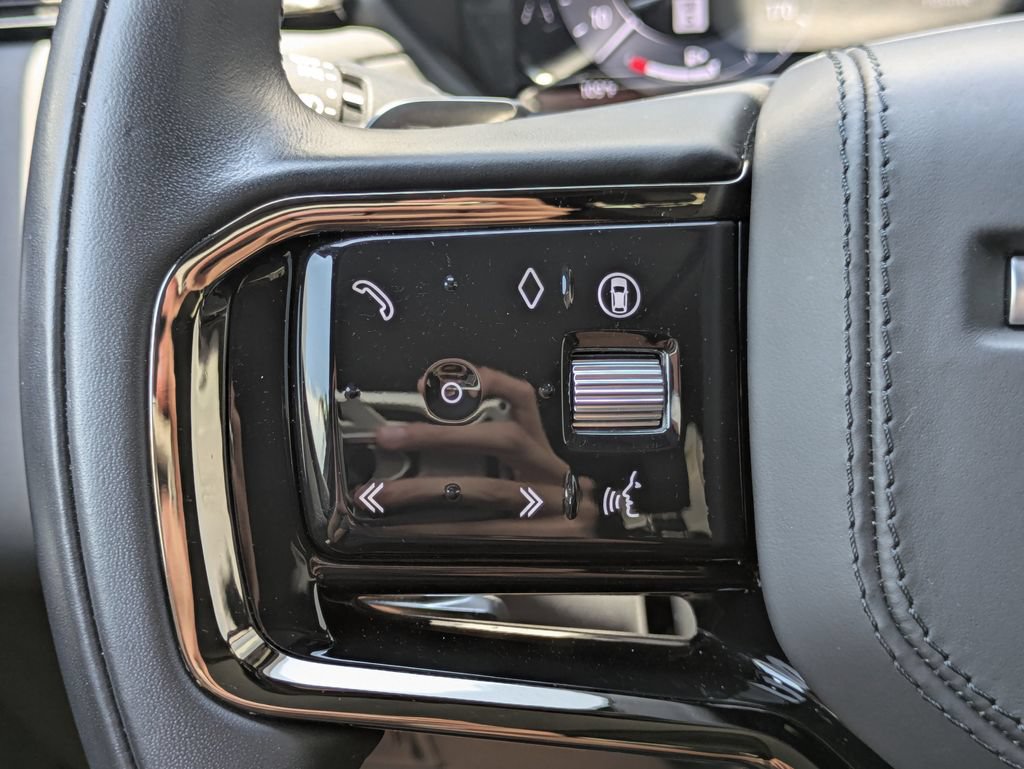 Certified 2025 Land Rover Range Rover Velar S AWD/4WD image 26