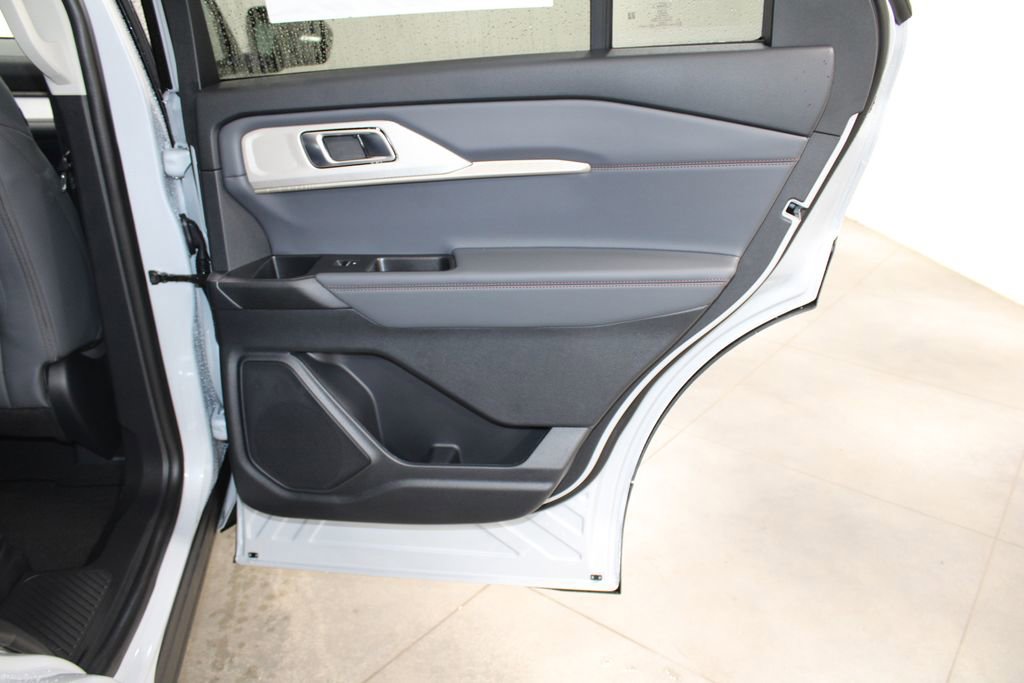 New 2026 Ford Explorer Active w/ Active Comfort Package image 36