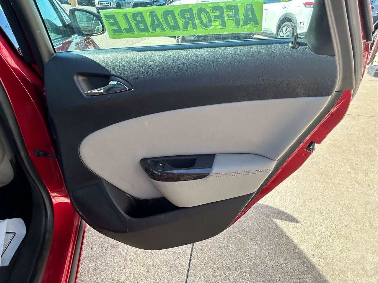 Used 2013 Buick Verano FWD image 15