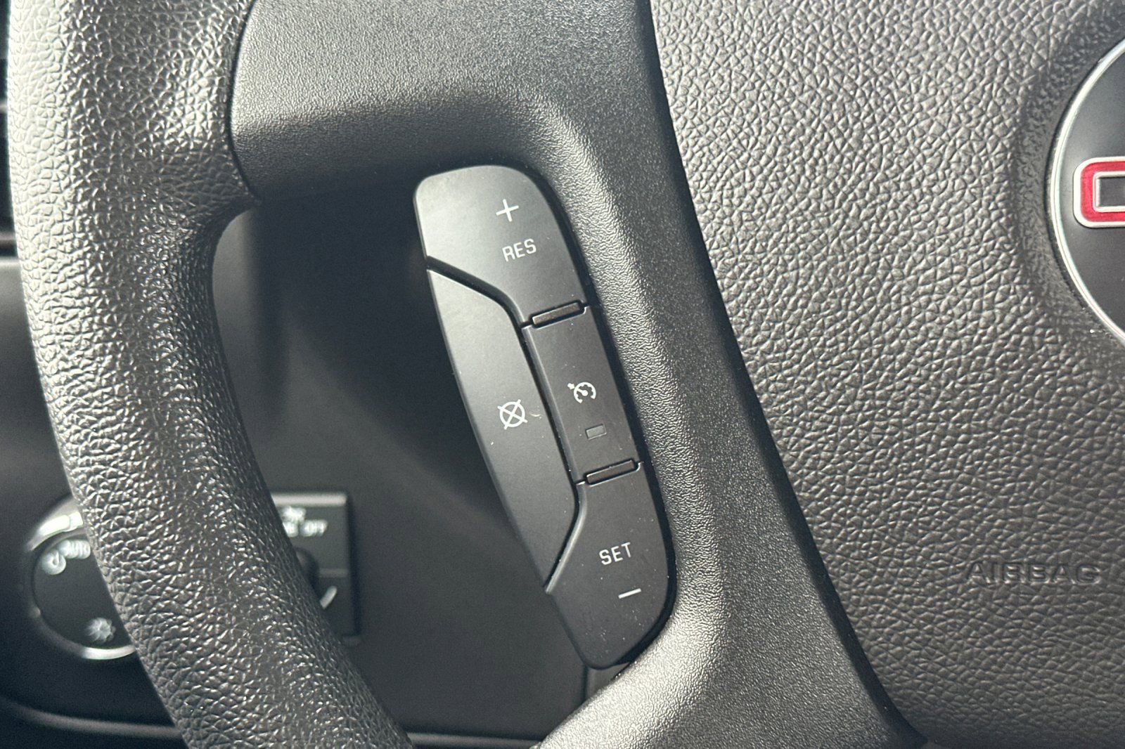 Used 2024 GMC Savana 2500 w/ Driver Convenience Package image 32