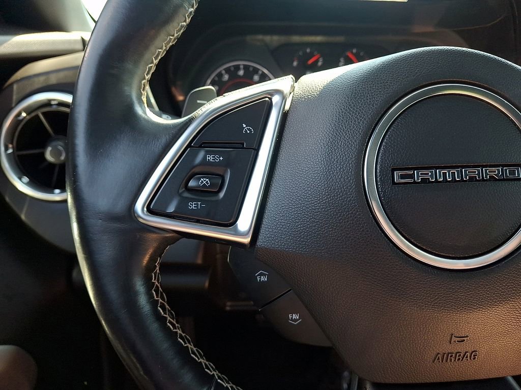 Used 2017 Chevrolet Camaro LT RWD image 21