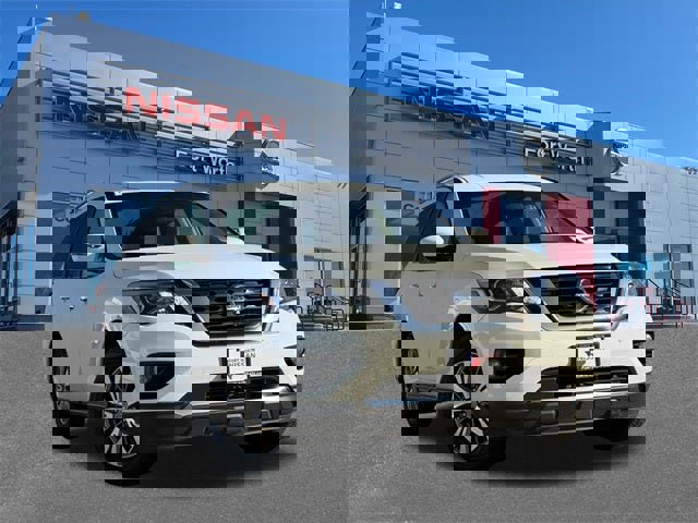 Used 2020 Nissan Pathfinder SV