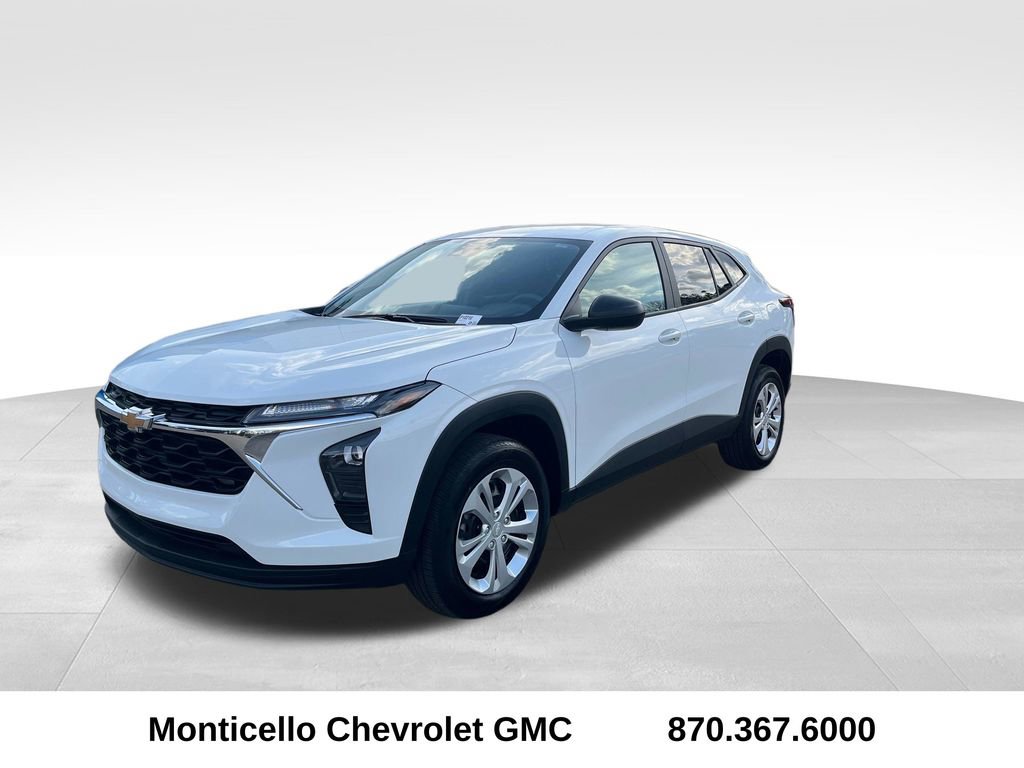 Used 2025 Chevrolet Trax LS image 7