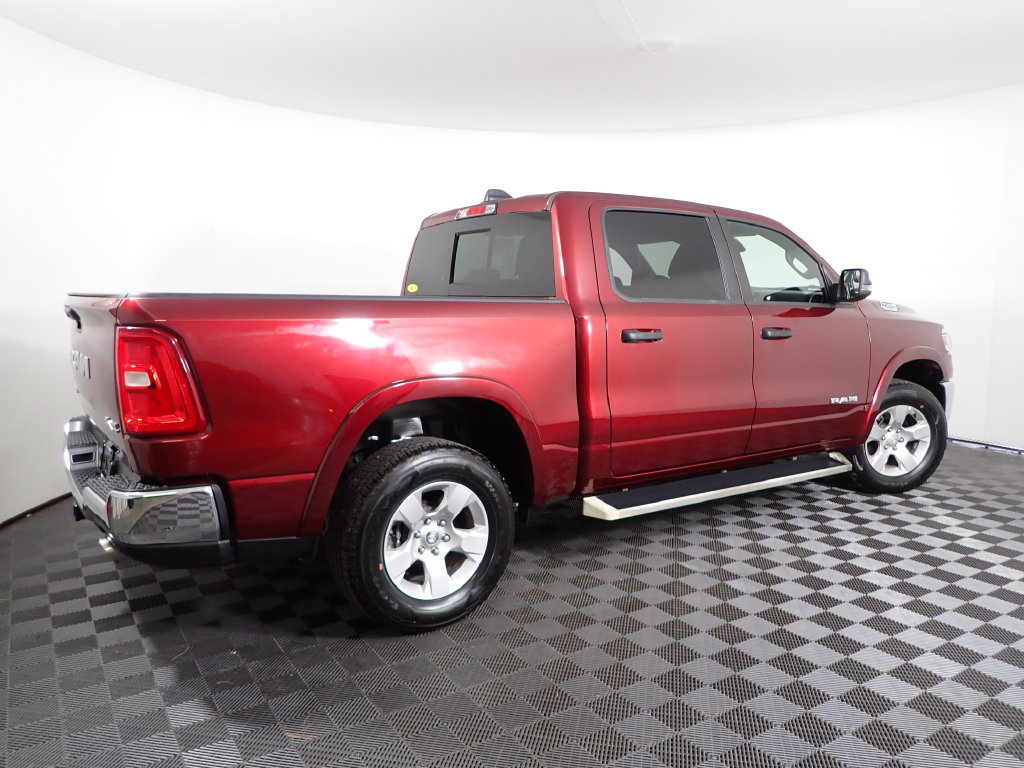 Used 2025 RAM 1500 Big Horn AWD/4WD image 18