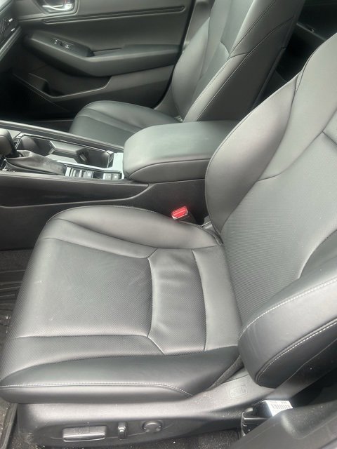 Certified 2025 Honda Accord EX-L image 10