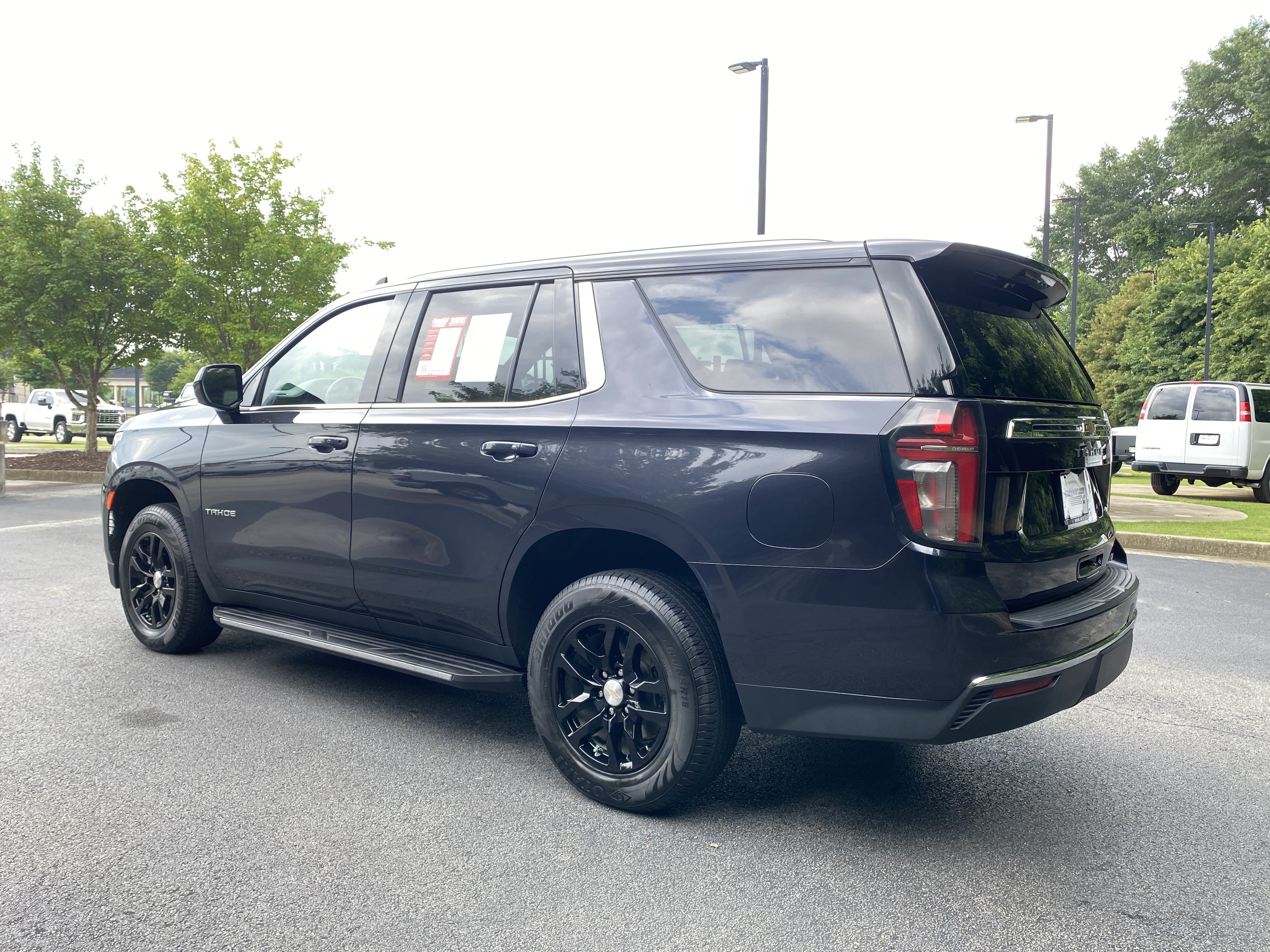 Used 2023 Chevrolet Tahoe LT AWD/4WD image 7