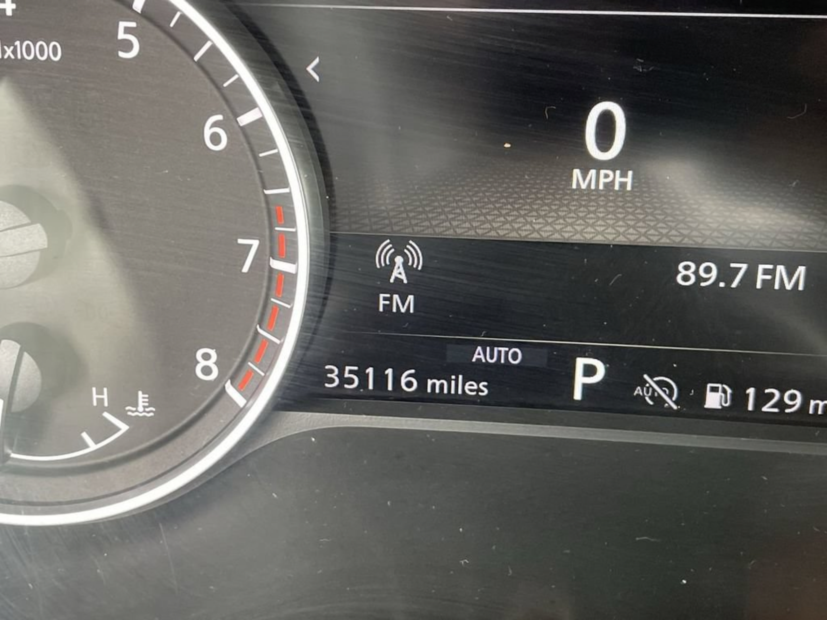 Used 2025 Nissan Pathfinder SV AWD/4WD image 28