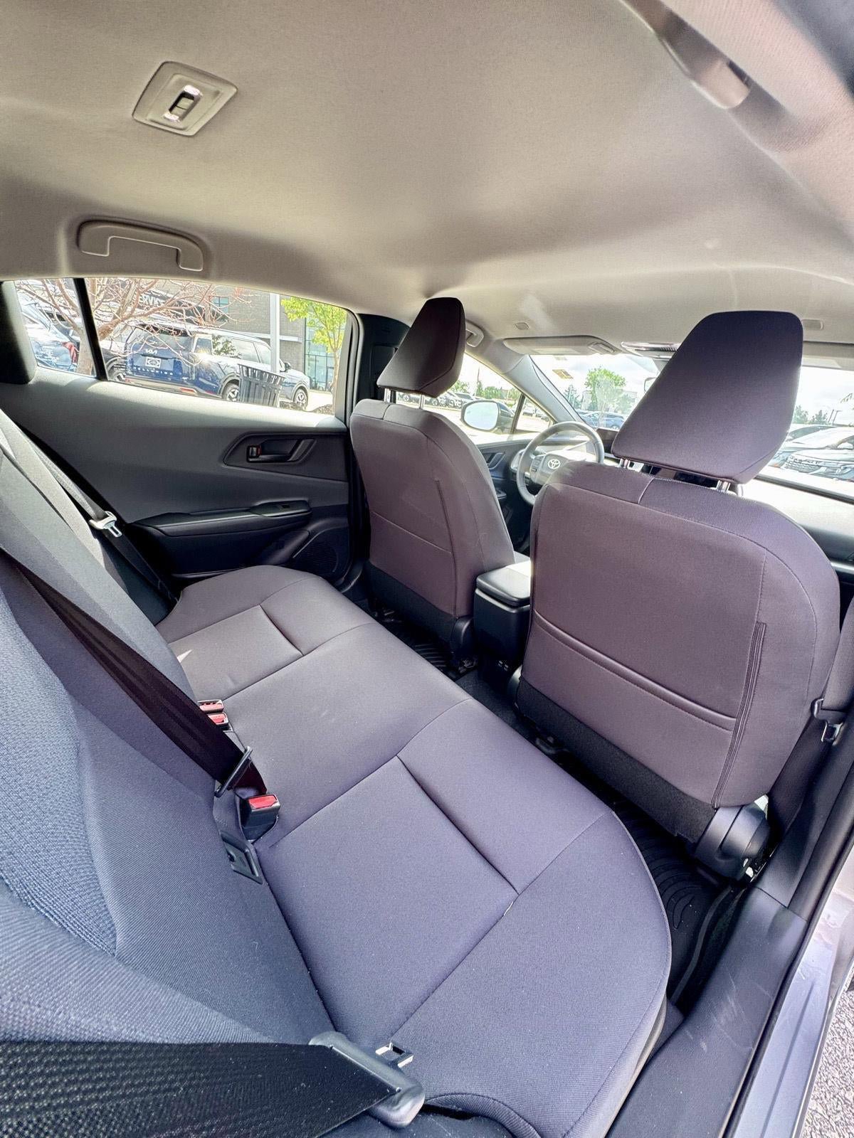 Used 2026 Toyota Prius LE FWD image 13