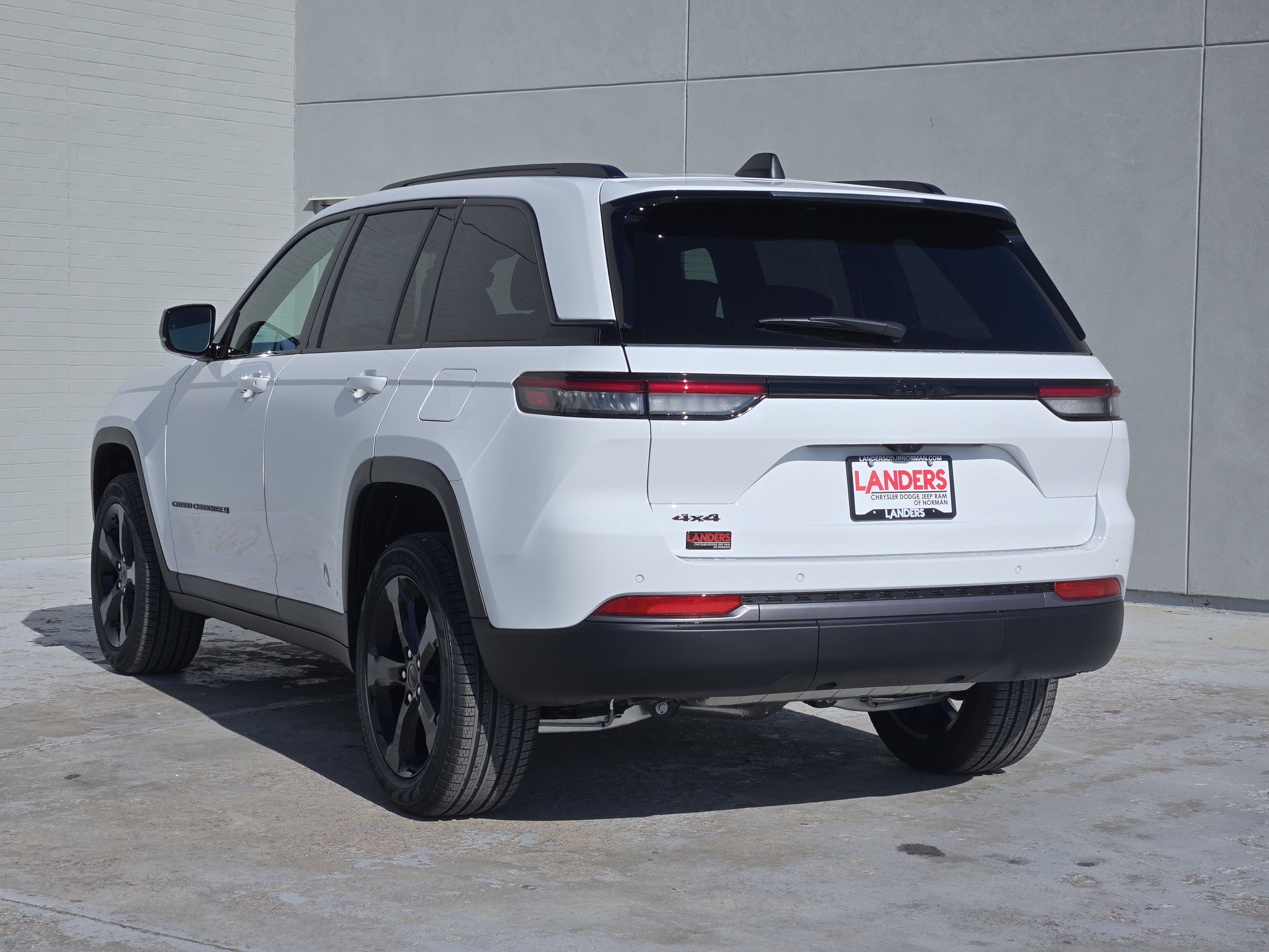 New 2026 Jeep Grand Cherokee Limited image 3