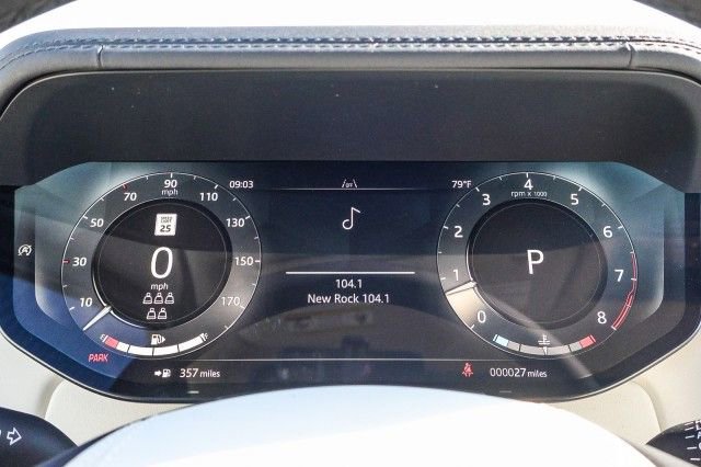 New 2025 Land Rover Range Rover Long Wheelbase SE image 22