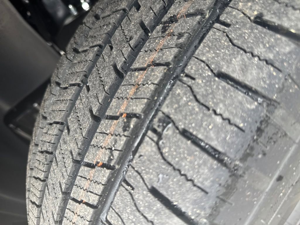 New 2026 Nissan Frontier 4x4 Crew Cab image 29