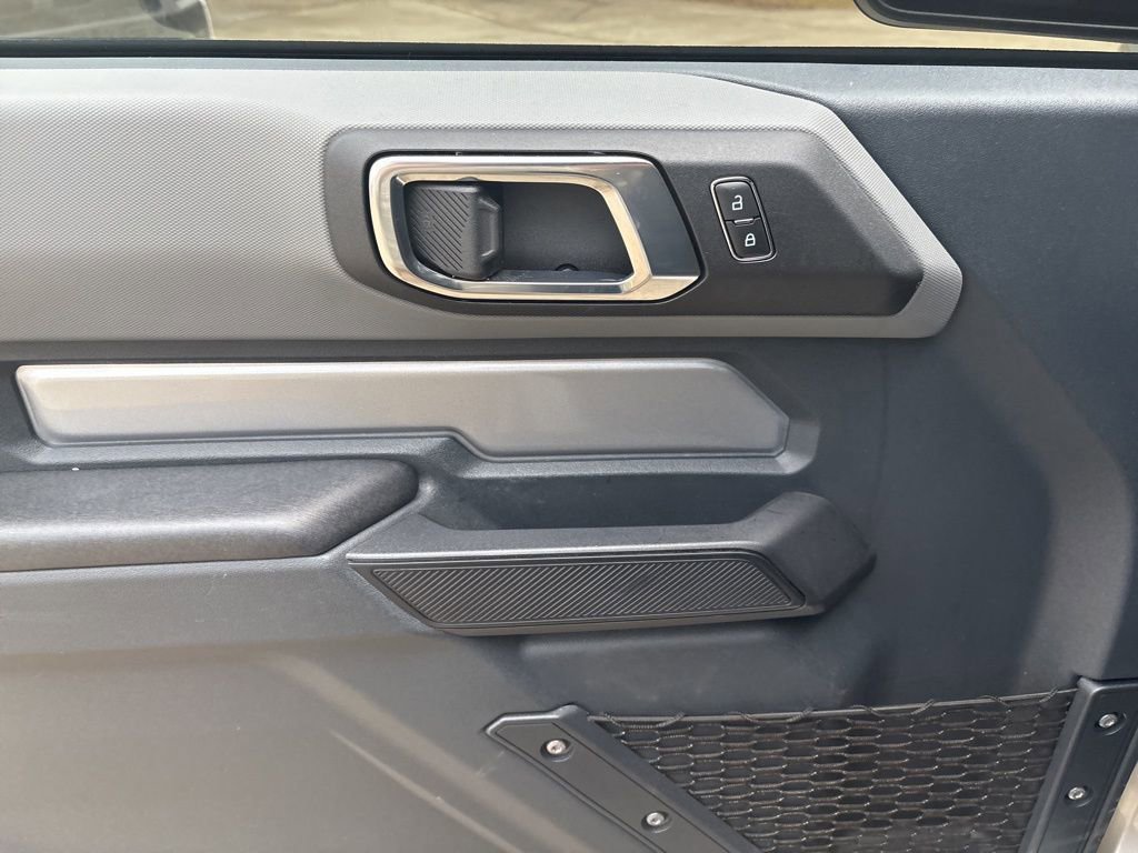 Used 2024 Ford Bronco Big Bend image 9