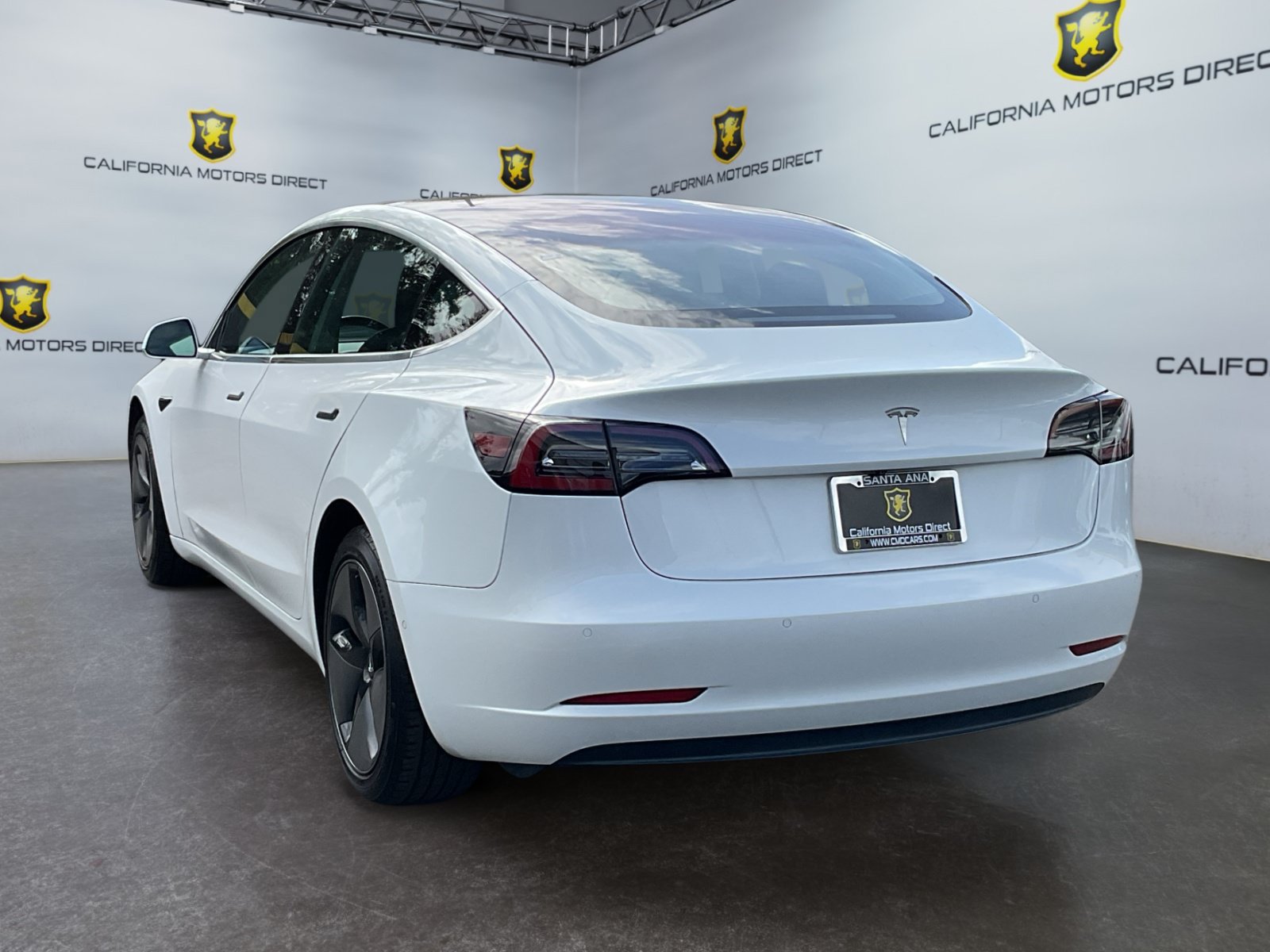 Used 2019 Tesla Model 3 Mid Range RWD image 7