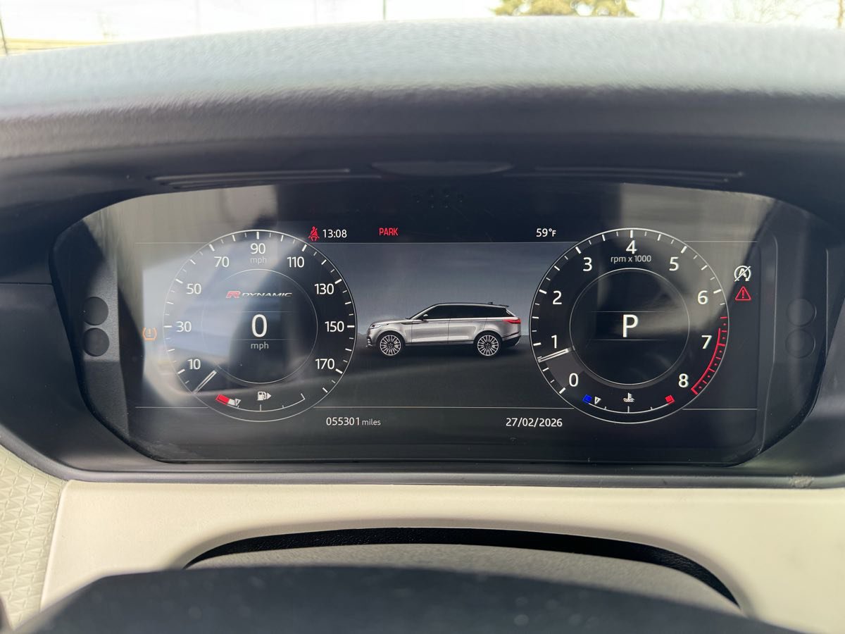 Used 2020 Land Rover Range Rover Velar R-Dynamic S image 12