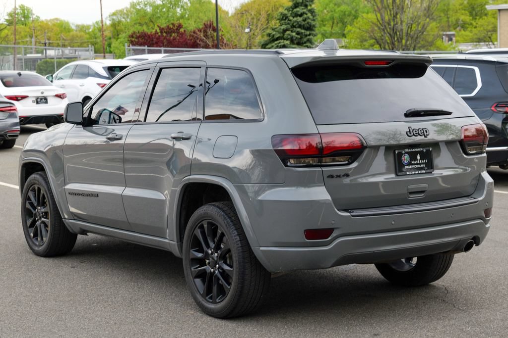 Used 2021 Jeep Grand Cherokee Laredo X AWD/4WD image 5