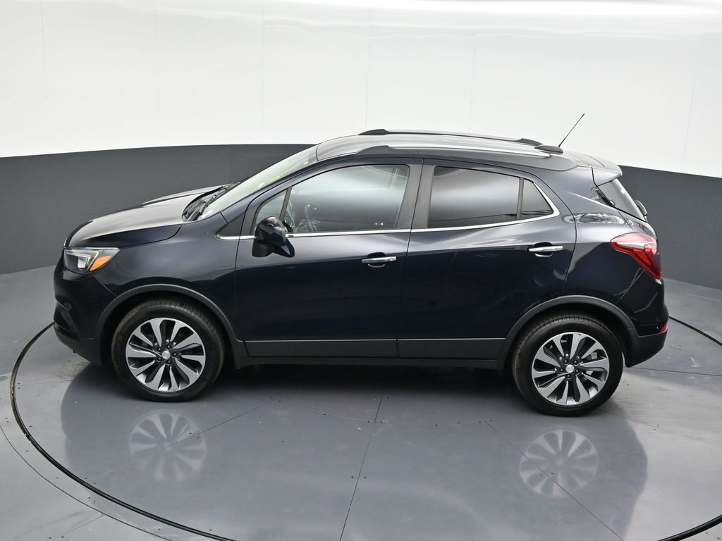 Used 2022 Buick Encore Preferred w/ Safety Package AWD/4WD image 17