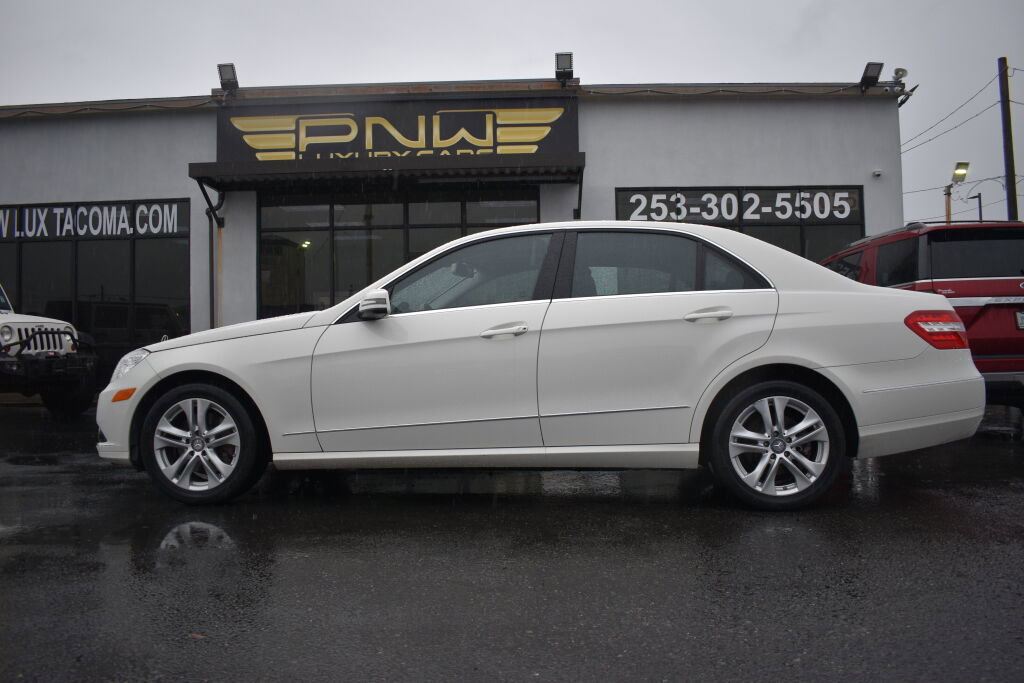 Used 2011 Mercedes-Benz E 350 Sedan image 6