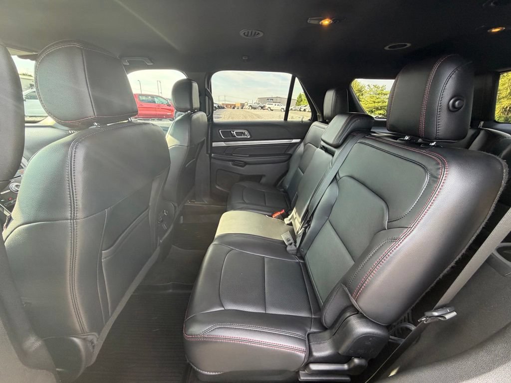 Used 2017 Ford Explorer Sport AWD/4WD image 6