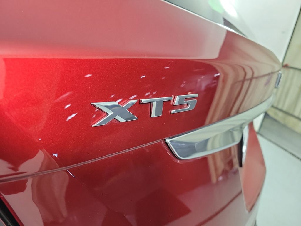 Certified 2024 Cadillac XT5 Premium Luxury image 7