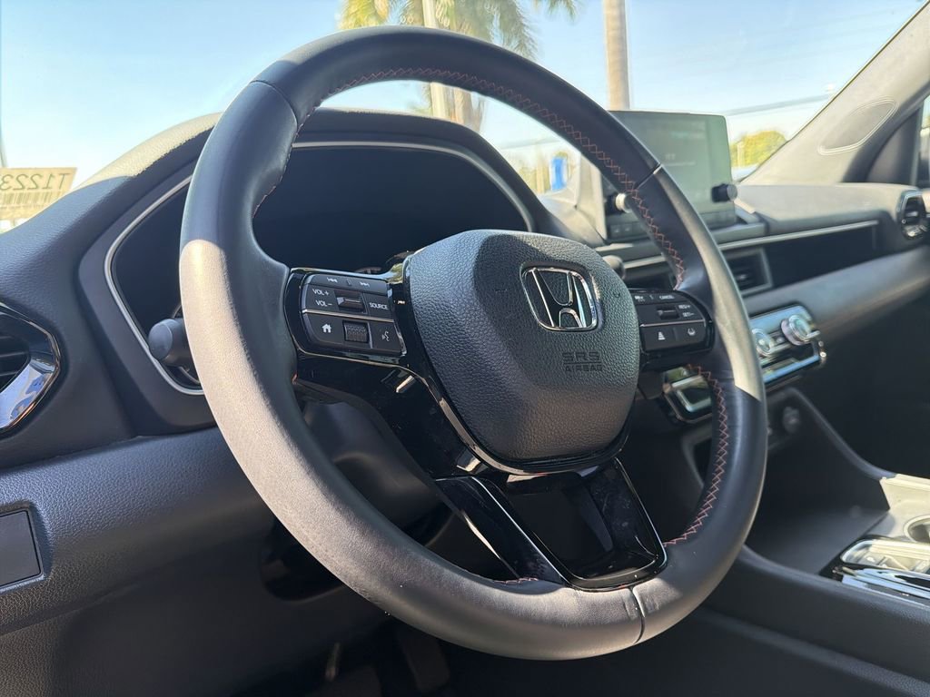 Certified 2023 Honda Pilot Sport image 20