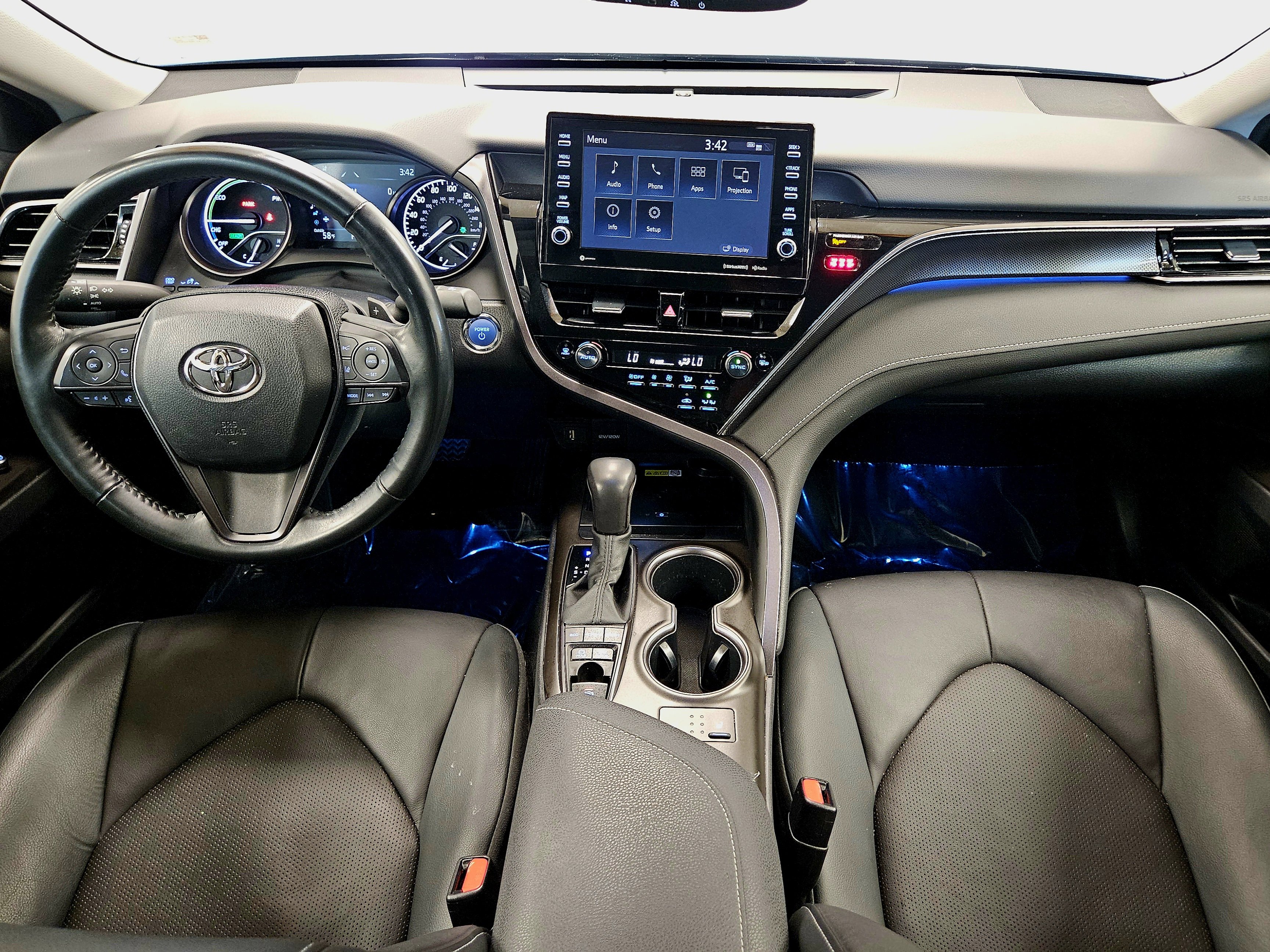 Used 2023 Toyota Camry XSE w/ Cold Weather Package image 12