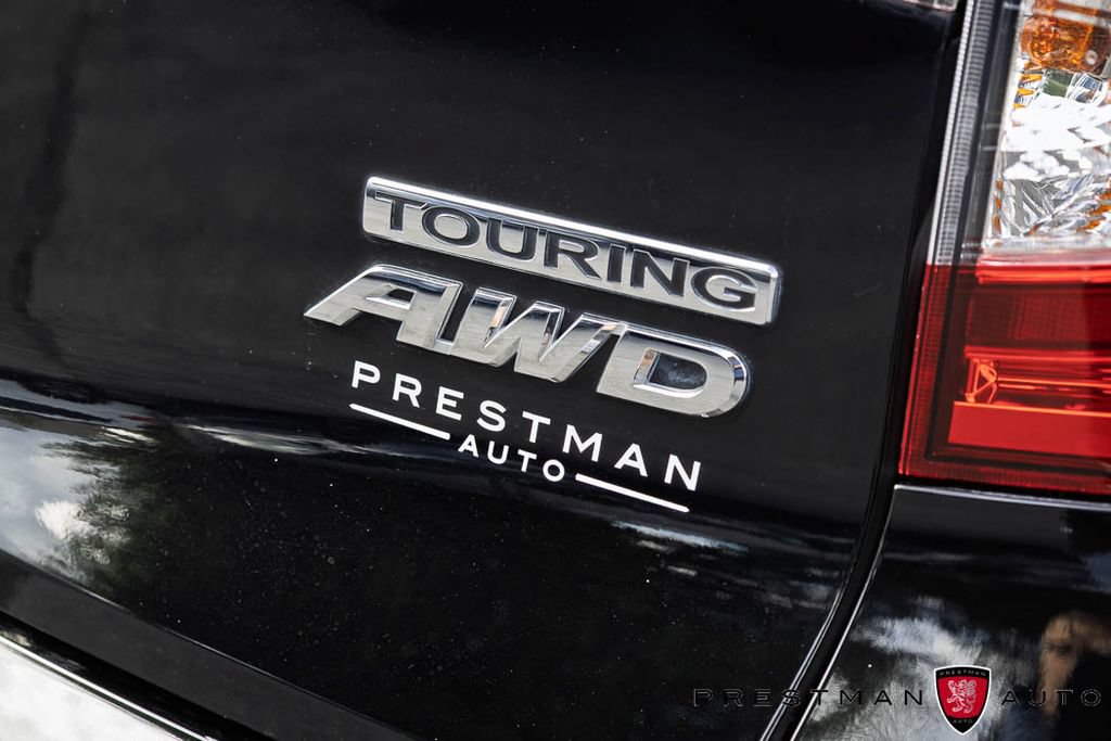 Used 2022 Honda Pilot Touring image 13