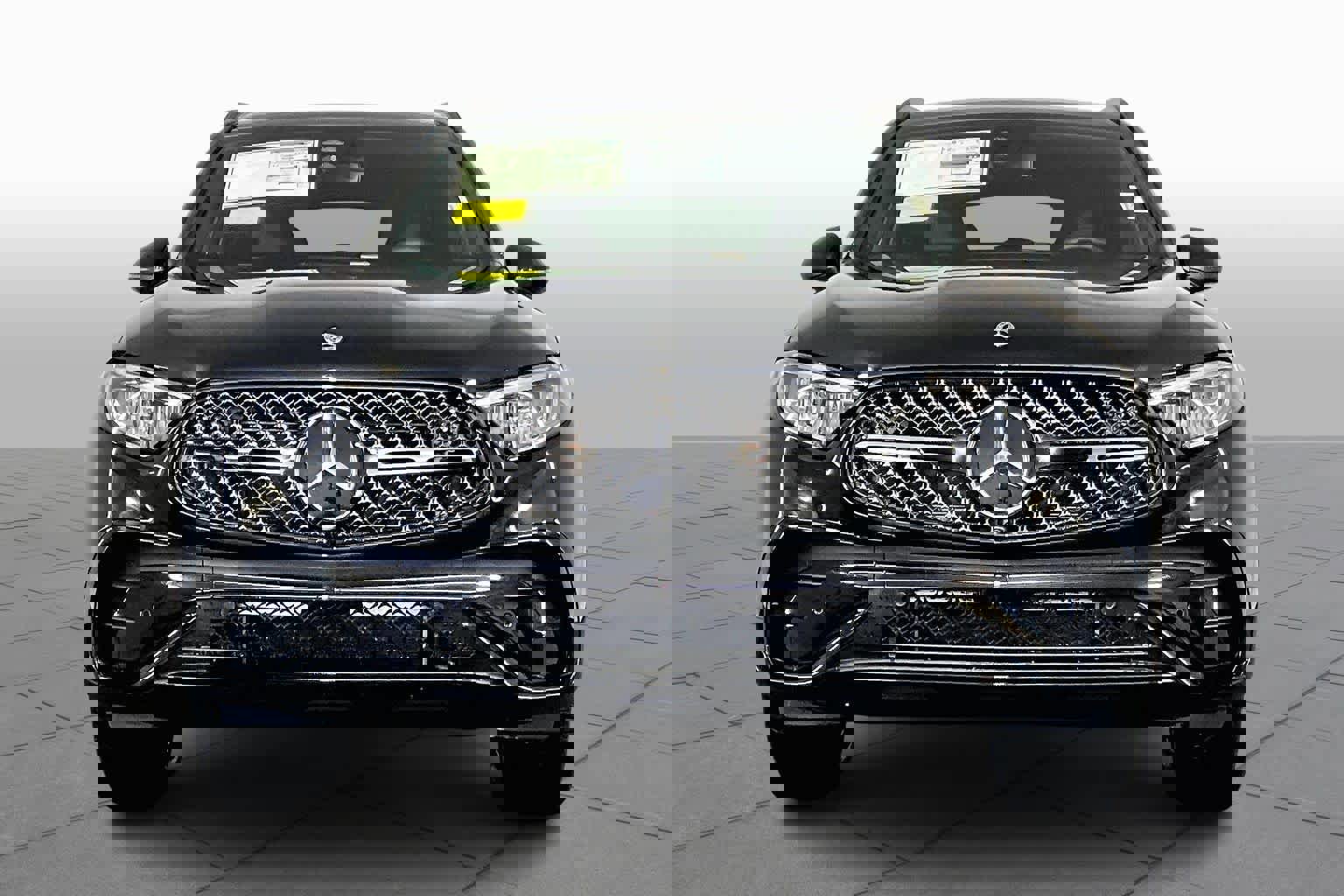 New 2026 Mercedes-Benz GLC 300 4MATIC image 2