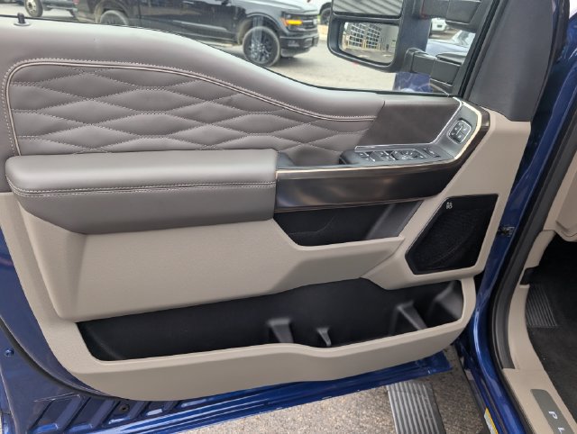 New 2026 Ford F450 Platinum w/ Platinum Plus Package AWD/4WD image 16