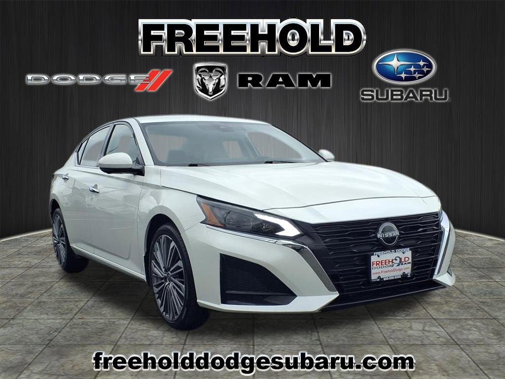 Used 2023 Nissan Altima 2.5 SL
