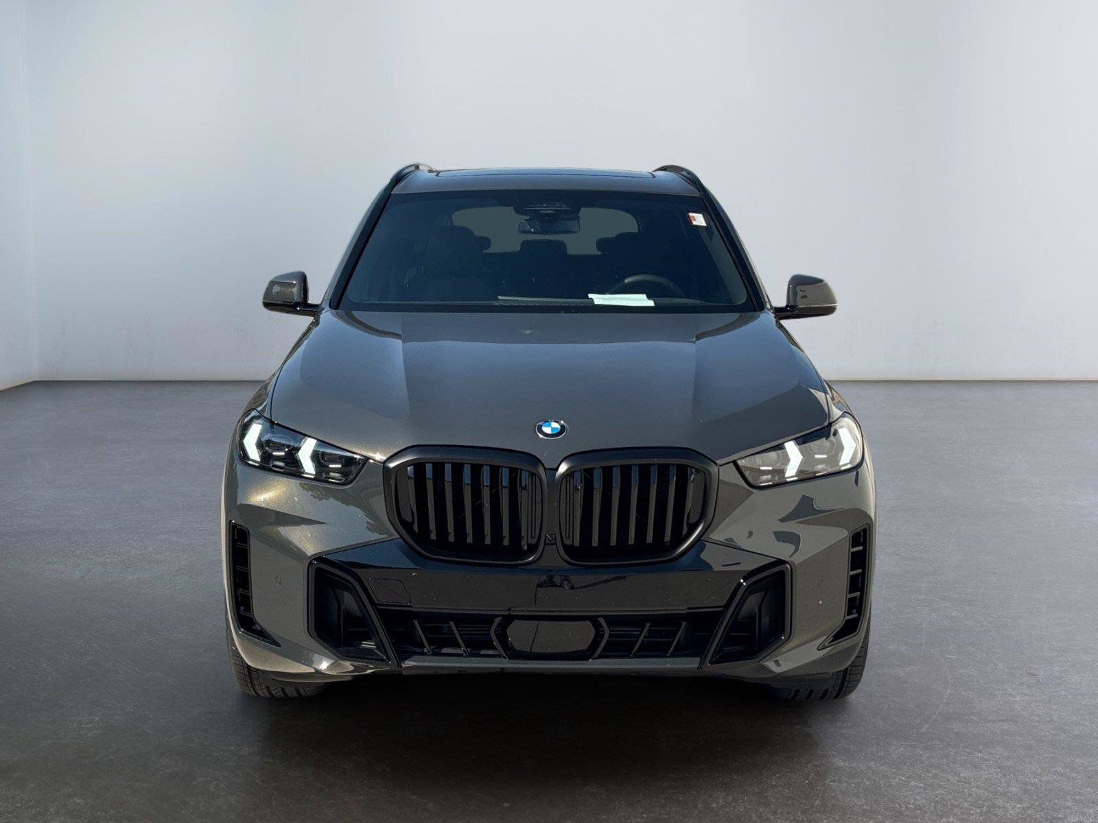 Used 2026 BMW X5 xDrive40i w/ M Sport Package AWD/4WD image 8