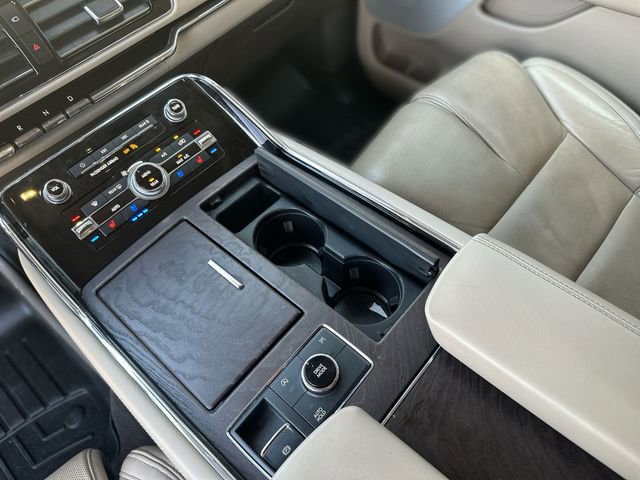Used 2023 Lincoln Navigator L Reserve image 22
