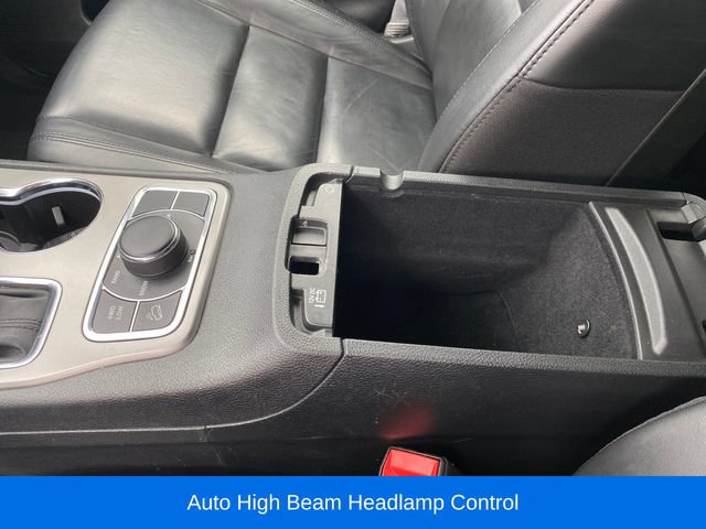 Used 2022 Jeep Grand Cherokee Limited w/ Technology Group AWD/4WD image 15