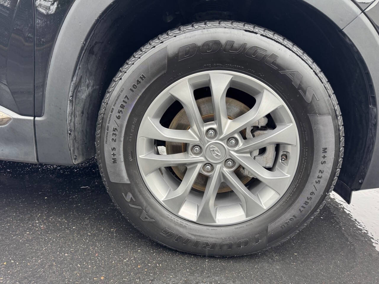 Used 2019 Hyundai Santa Fe SE image 20