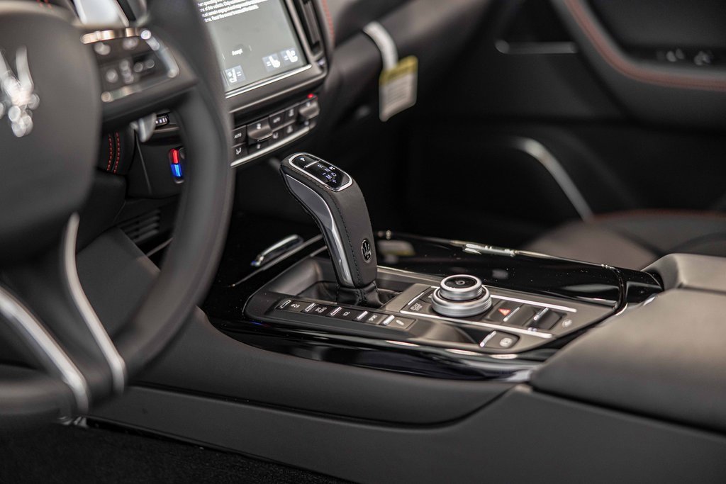 Used 2024 Maserati Levante Modena Ultima image 22