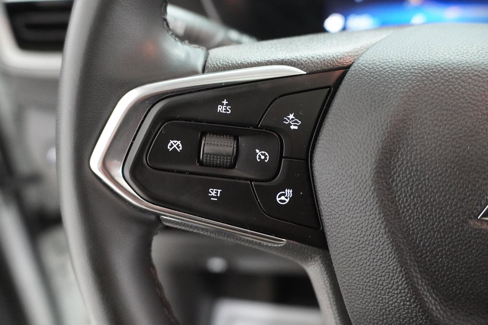 Used 2025 Chevrolet TrailBlazer LT w/ Convenience Package FWD image 21