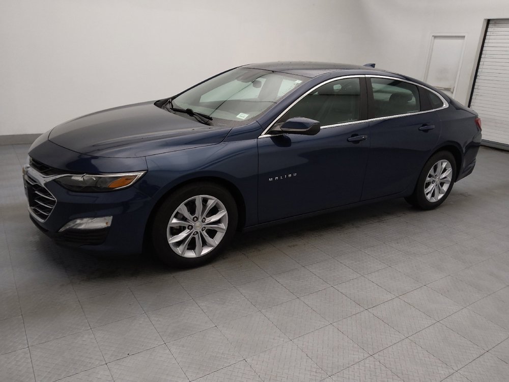 Used 2021 Chevrolet Malibu LT image 2